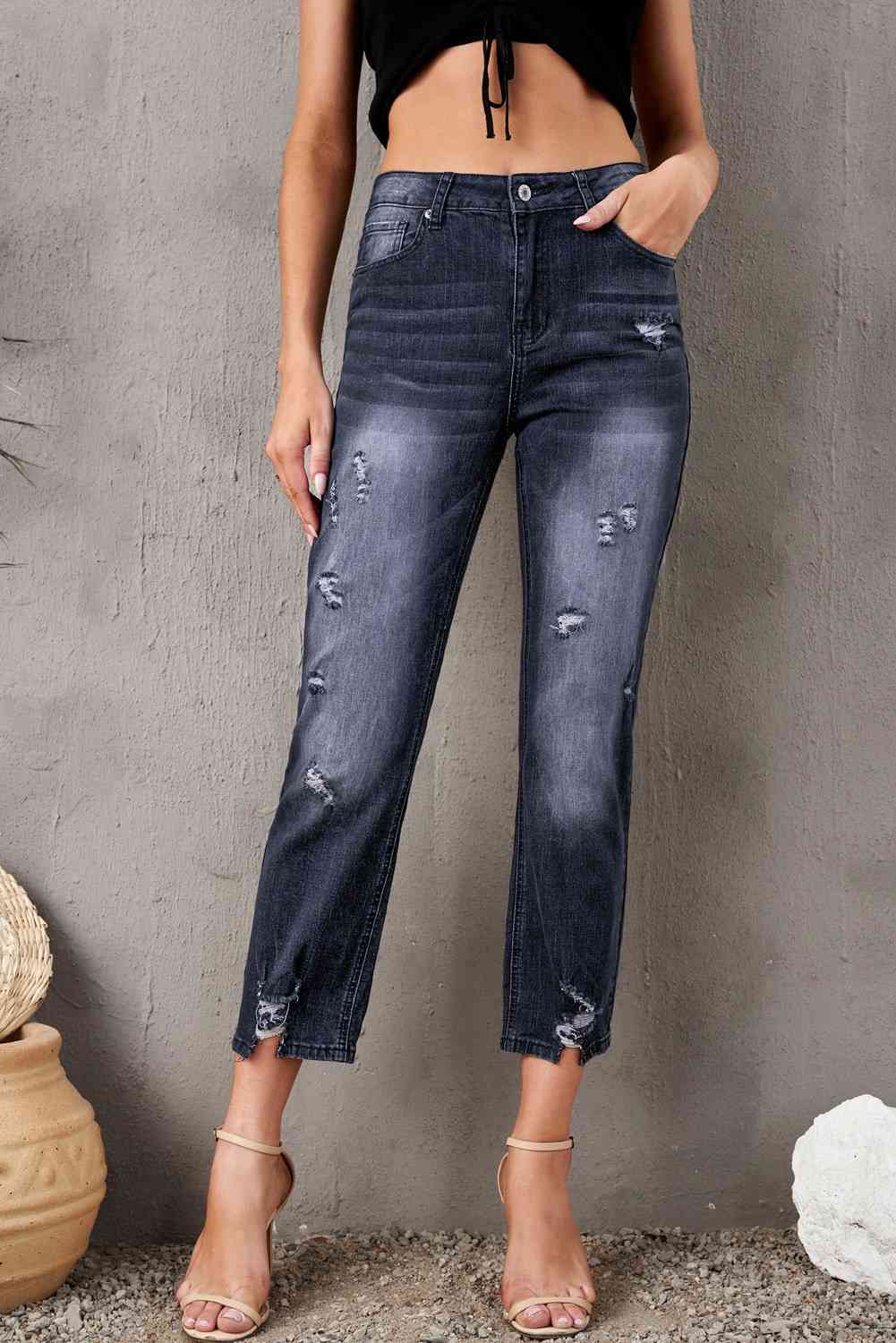 Baeful Distressed Hem Detail Cropped Jeans