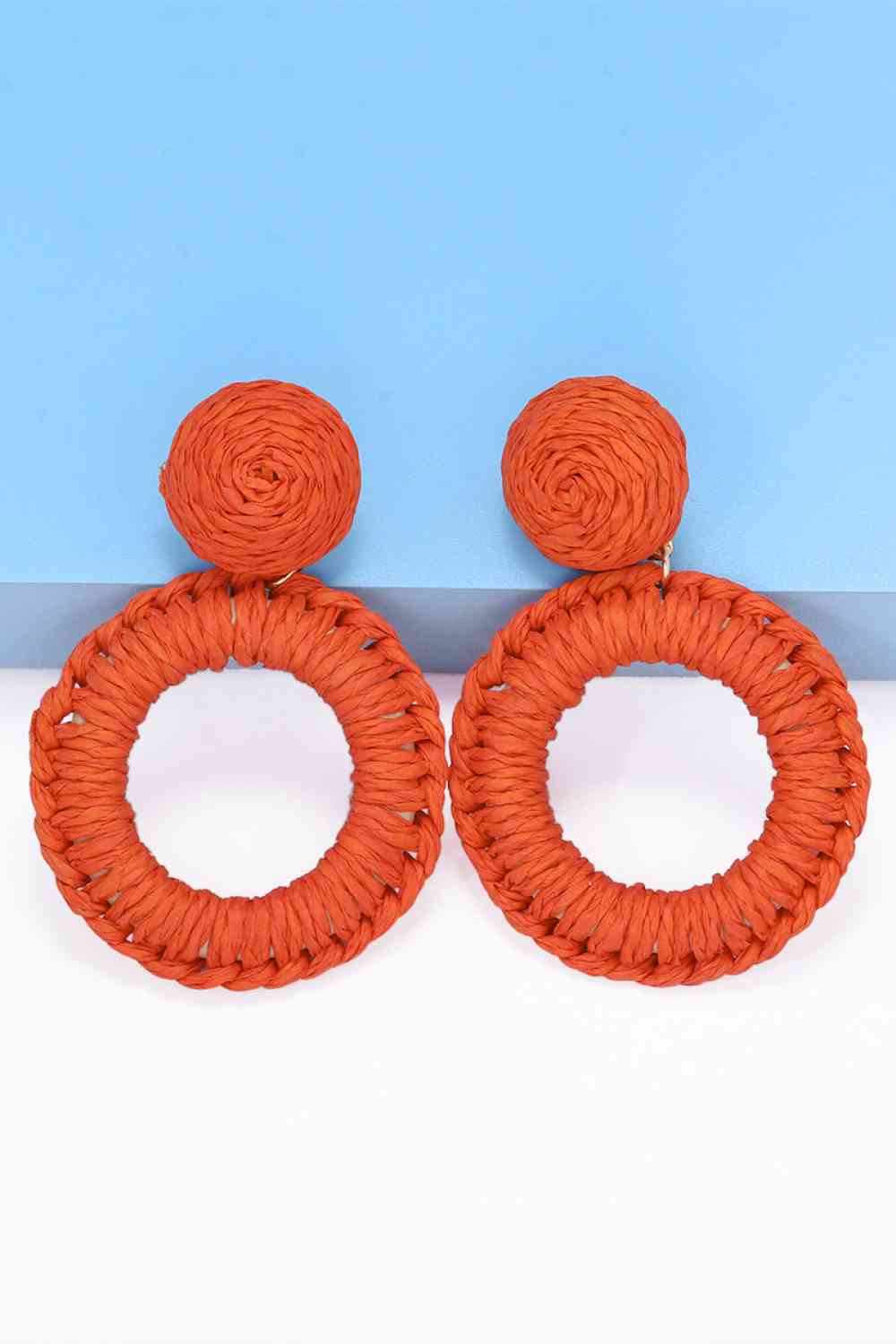 Round Shape Raffia Grass Dangle Earrings